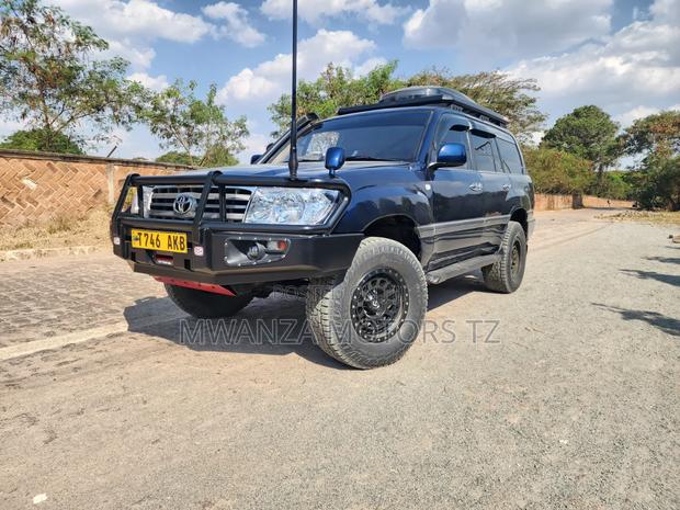 Toyota Land Cruiser 2008 Blue