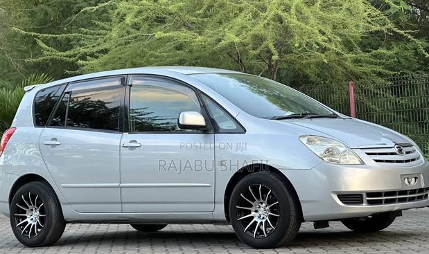 Toyota Corolla Spacio 1.5 X 2004 Silver