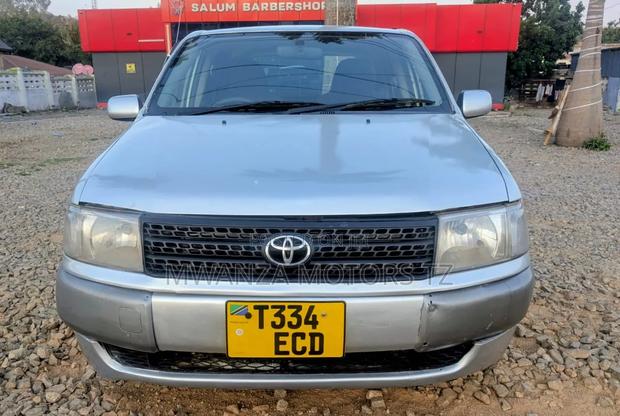 Toyota Probox 2004 Silver