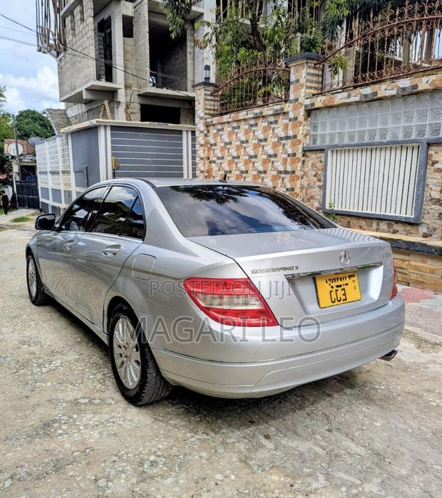 Mercedes-Benz C-Class C 200 (C204) 2013 Silver