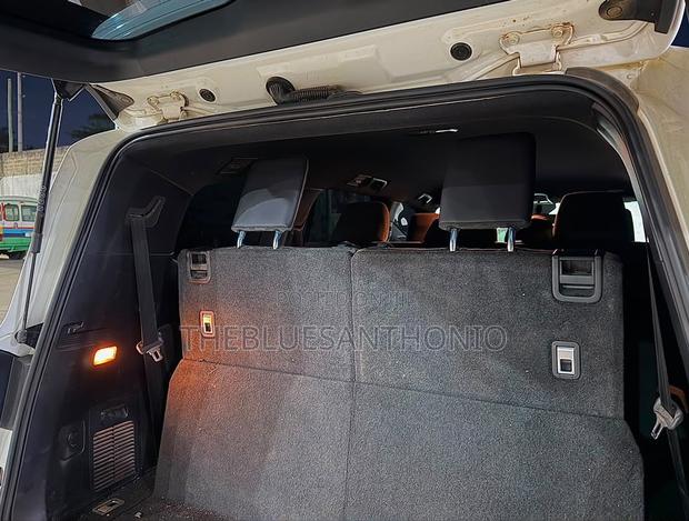 Toyota Land Cruiser 2024 White