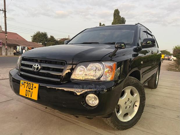 Toyota Kluger 2005 Black