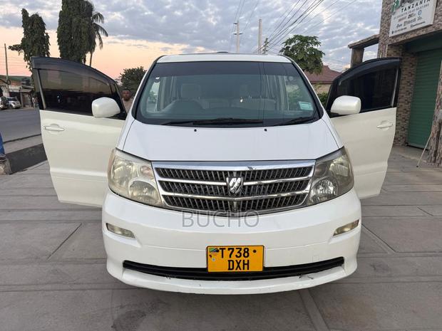 Toyota Alphard 2004 White