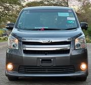 Toyota Noah 2.0 158hp FWD (8 Seater) 2008 Gray for sale