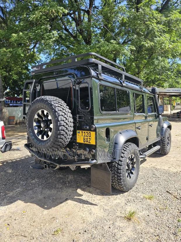 Land Rover Defender 2008 Green