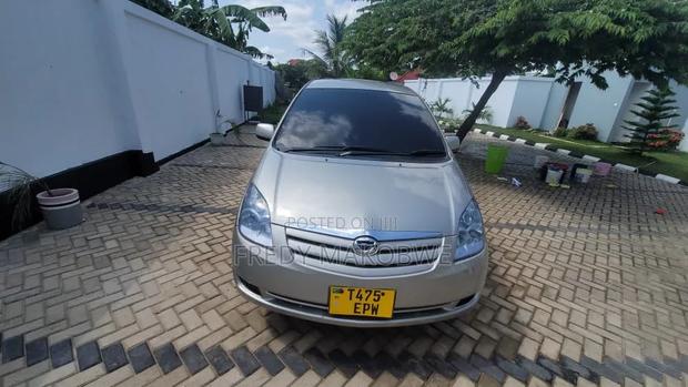 Toyota Corolla Spacio 2006 Silver