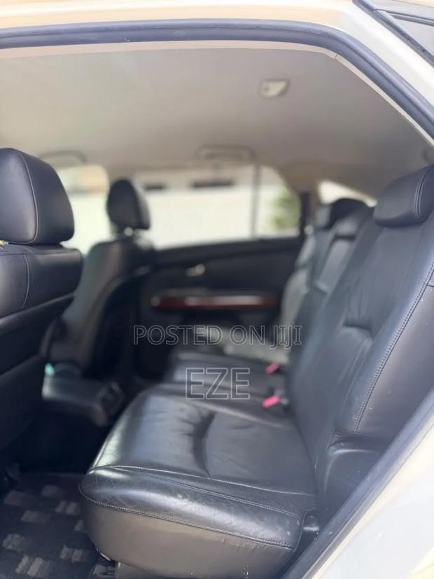 Toyota Harrier 2003 White