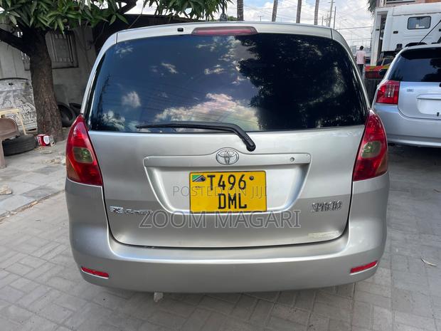 Toyota Corolla Spacio 2002 Beige