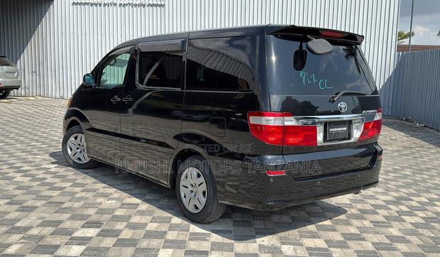 Toyota Alphard 2005 Black