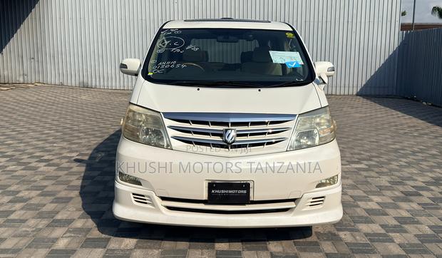 Toyota Alphard 2006 White