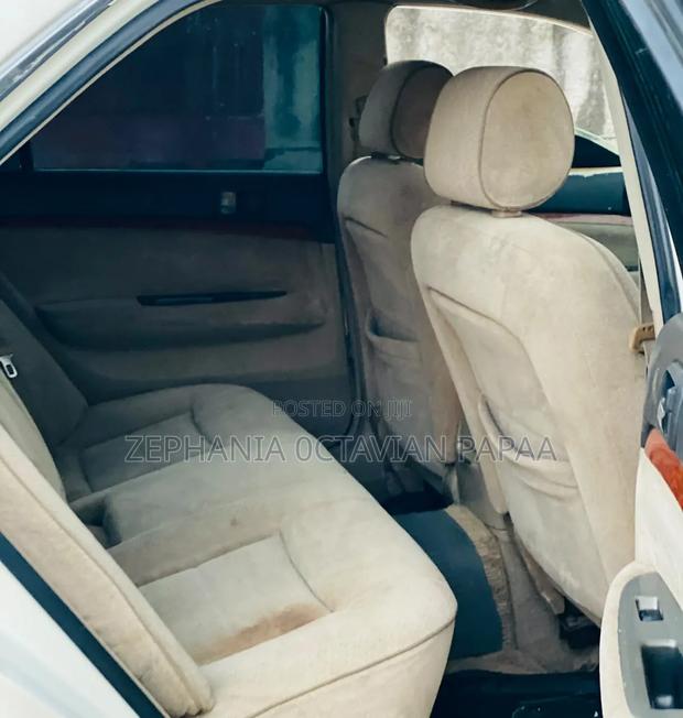 Toyota Mark II 2002 White