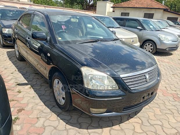Toyota Premio 2004 Black