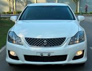Toyota Crown 2009 Off white for sale