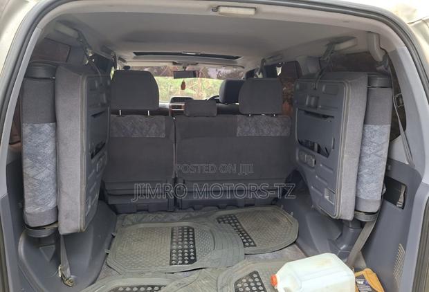 Toyota Land Cruiser Prado 2001 Silver