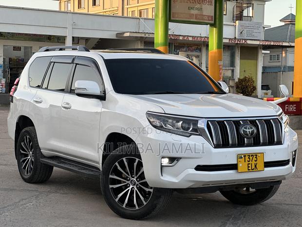 Toyota Land Cruiser Prado 2020 White