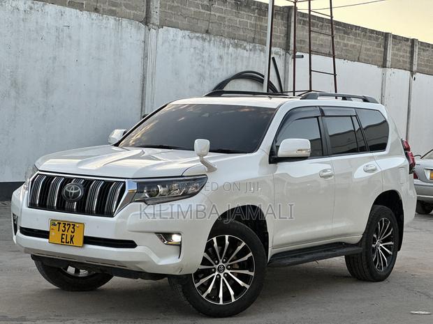 Toyota Land Cruiser Prado 2020 White
