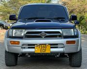 Toyota Hilux Surf 2000 Blue for sale