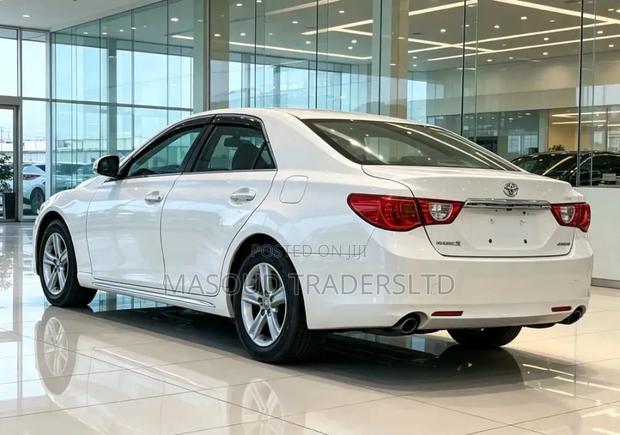 Toyota Mark X 2014 White