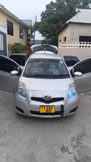Toyota Vitz 2008 Silver for sale