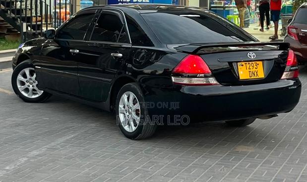 Toyota Mark II 2.0 AWD 2004 Black