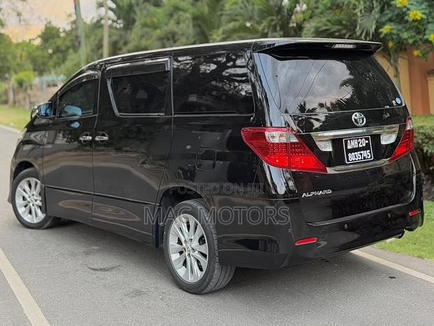 Toyota Alphard 2009 Black