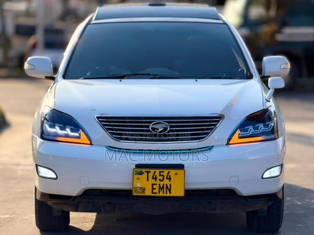 Toyota Harrier 2009 White