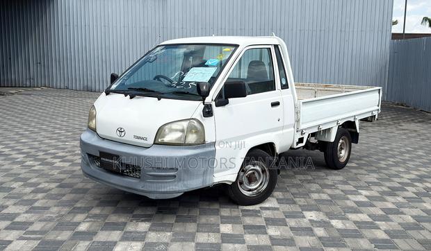Toyota TownAce 2005 White