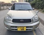 Toyota RAV4 1.8 2005 Beige for sale