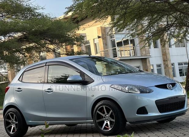 Mazda Demio 2009 Blue
