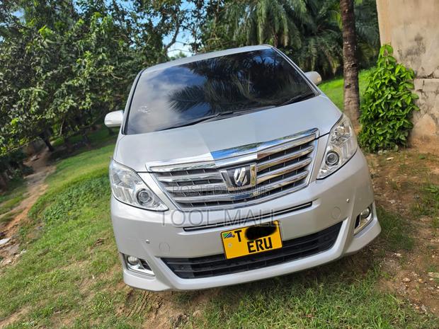 Car 2013 Silver