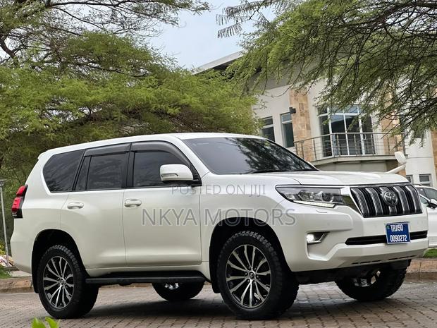 Toyota Land Cruiser Prado 2019 Pearl
