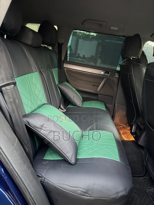 Volkswagen Touareg 2008 Blue
