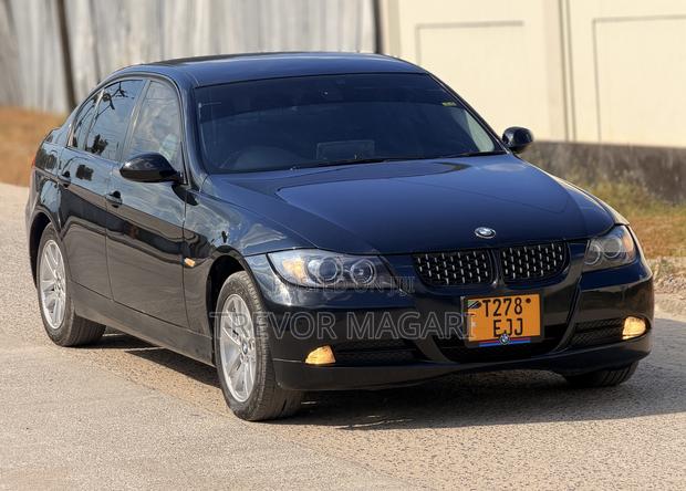 BMW 3 Series 2010 Black