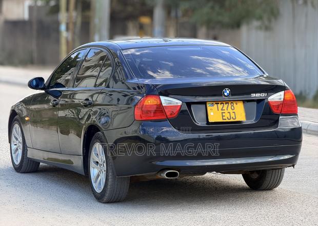 BMW 3 Series 2010 Black