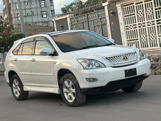 Toyota Harrier 2.4 2008 White