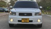 Subaru Forester Automatic 2004 White for sale