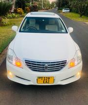 Toyota Crown 2009 White for sale