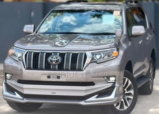 New Toyota Land Cruiser Prado 2023 Beige