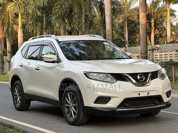 Nissan X-Trail 2015 White