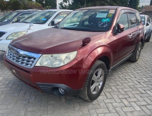 Subaru Forester 2011 Red