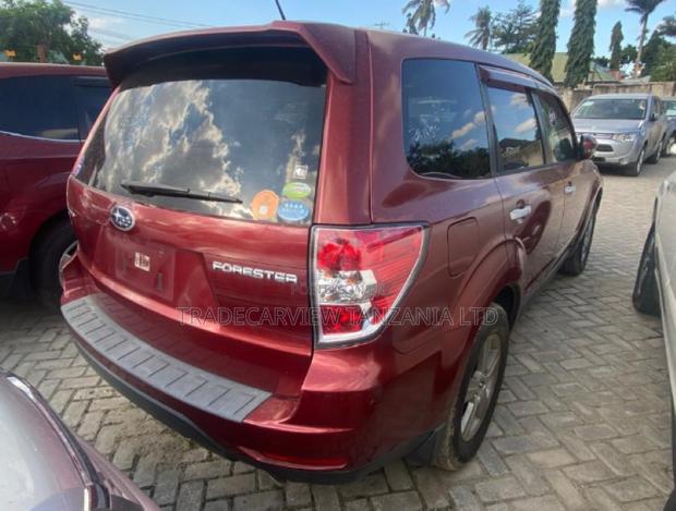 Subaru Forester 2011 Red