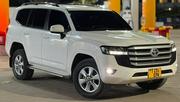 Toyota Land Cruiser 2024 White for sale