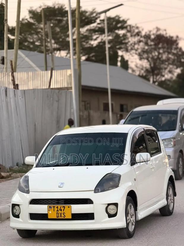 Toyota Passo 2007 White