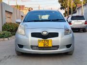 Toyota Vitz 2003 Gray for sale