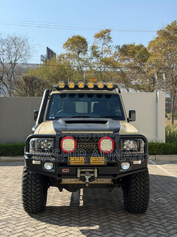 Toyota Land Cruiser 76 Series 2022 Beige