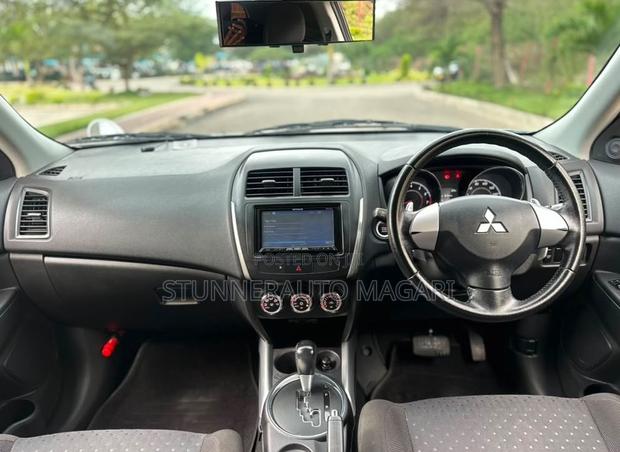 Mitsubishi RVR 2.0 2012 White