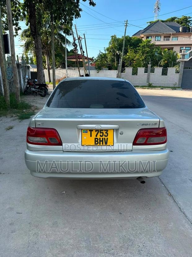 Toyota Carina 2001 Silver