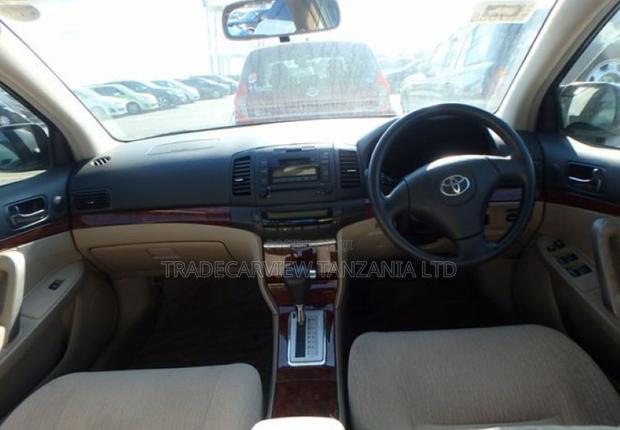 Toyota Premio 2003 Silver
