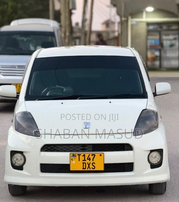 Toyota Passo 1.0 AWD 2005 White