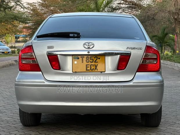 Toyota Premio 2006 Silver